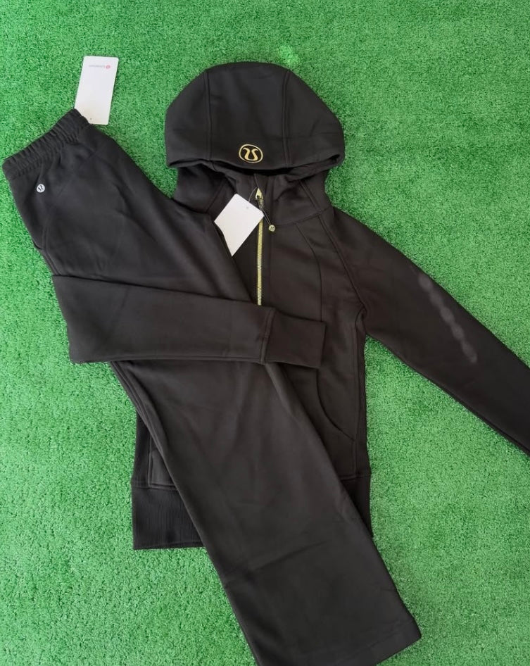 Lulu Girl ( SIZE UP RUNS SMALL)